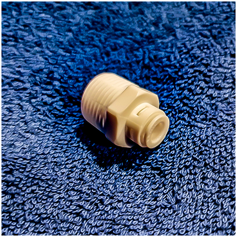 1/4" to 1/2" Male Thread Coupling